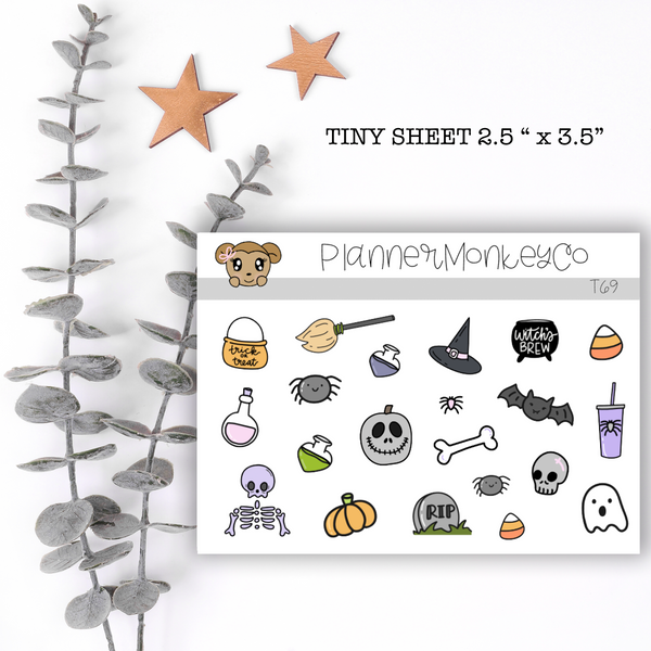 T69 | Halloween Doodles Tiny Sheet